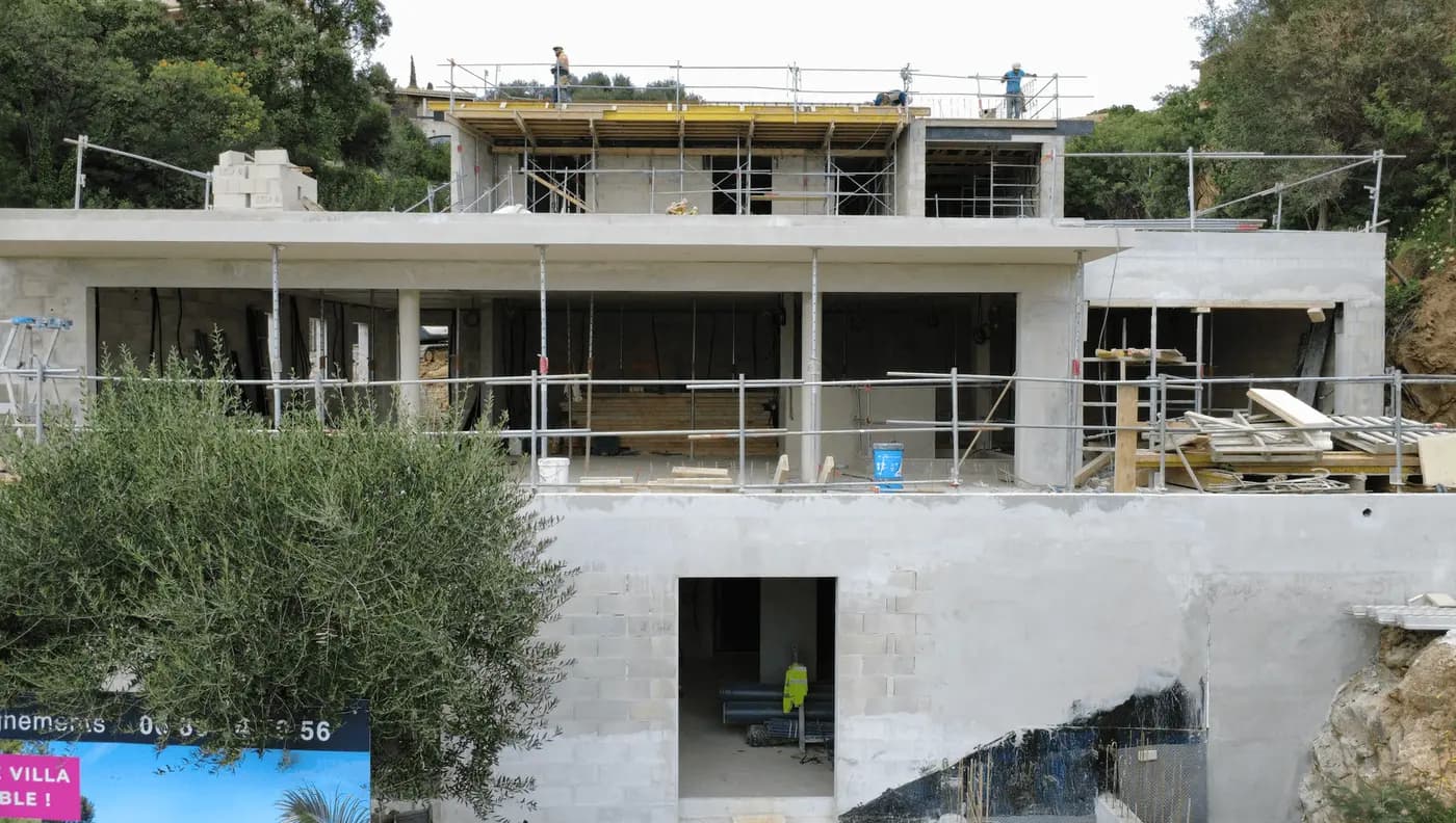Mars 2026 Coulage dernier plancher villa 2