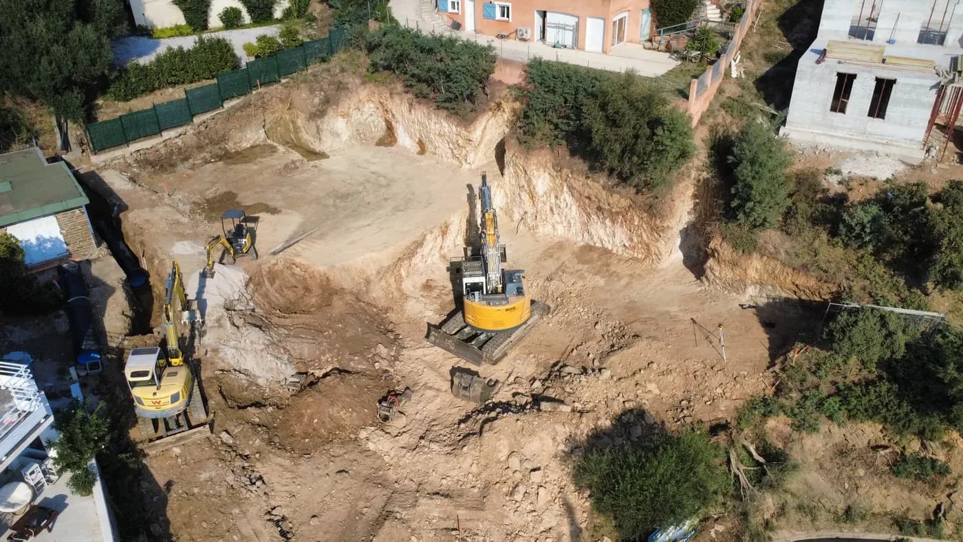 Septembre - Octobre 2025 terrassement en cours